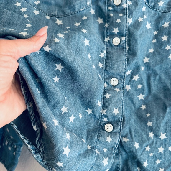 Eco Malibu Star Patterned Chambray Shirt - Picture 7 of 7